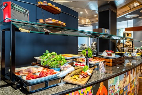 Daily buffet breakfast for a fee
