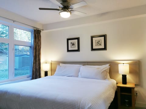 Comfortable King bed