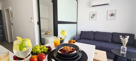 Luxury Studio | Living area | TV