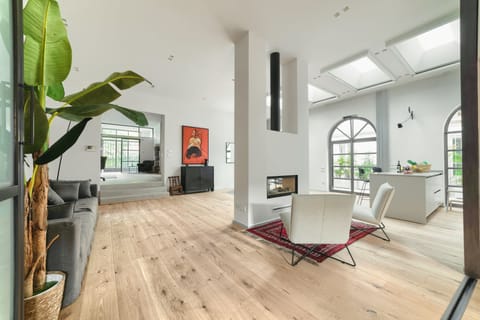 Open space 
Living room