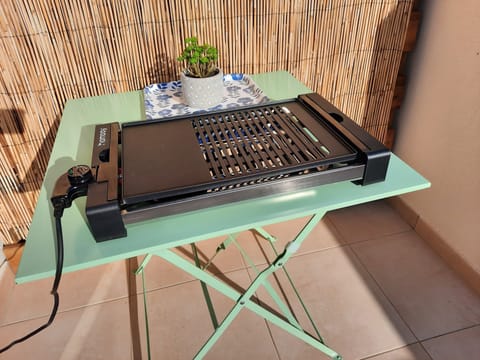 T2 neuf-VUE MER-CLIMATISE-WIFI-PISCINE- 4 personnes-Classé 3*** Apartment in Linguizzetta