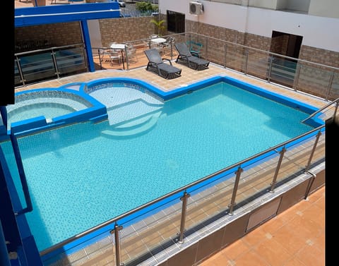Outdoor pool, sun loungers
