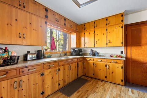 Kitchen stocked with all cooking basics needed to enjoy a home cooked meal away from home.