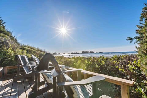 Private seating with views of Chesterman Beach