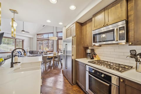 Kitchen - One Ski Hill Place 8424 - Breckenridge Vacation Rental