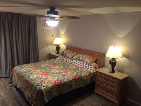 California King bed