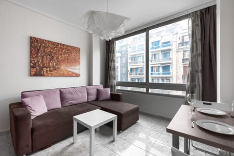 Apartment | Living area | TV