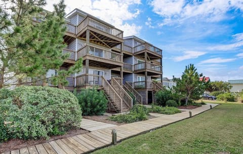 Welcome to Shipwatch Villas