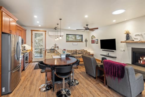 Kitchen, Living Room, Surround Sound, Gas Fireplace, all new furniture.