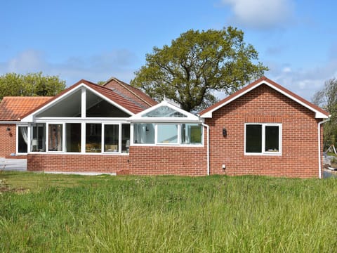 Exterior | Trees Annexe, Cowes
