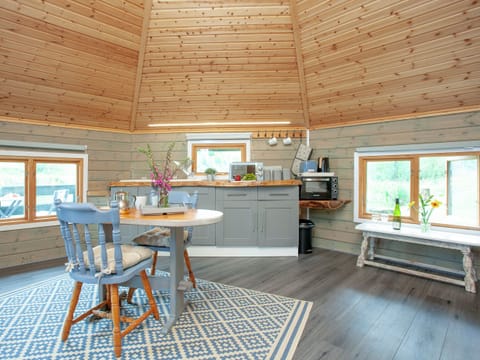 Kitchen | Mallard Roundhouse - Ponsford Ponds, Knowle, near Cullompton