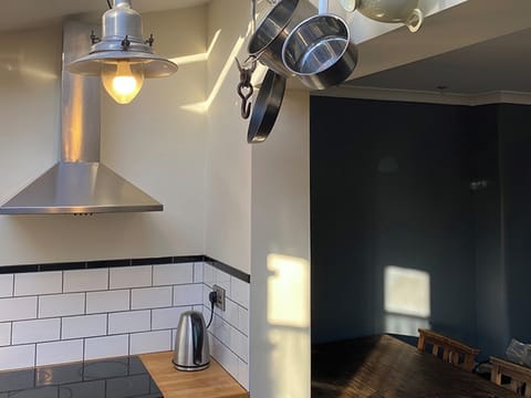 Kitchen | Southfield Art Studio, Braunston, near Daventry