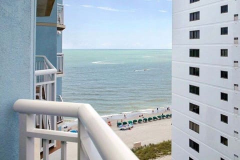 Private 11th Floor Balcony - South side to view the sunsets