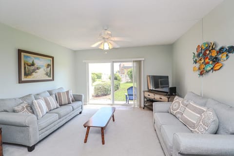 St. Augustine Beach Rentals Living Room