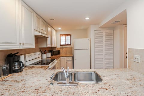 St. Augustine Beach Rentals Kitchen