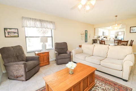 St. Augustine Beach Rentals Living Room