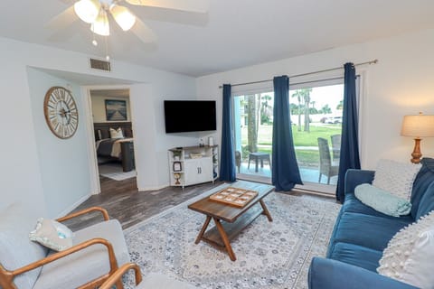 St. Augustine Beach Rentals Living Room