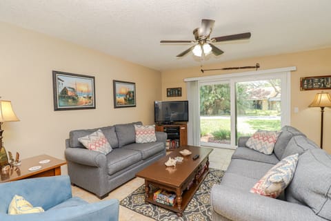 St. Augustine Beach Rentals Living Room