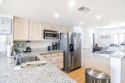 St. Augustine Beach Rentals Kitchen