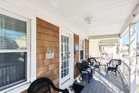 More outdoor seating on the wrap around deck.
