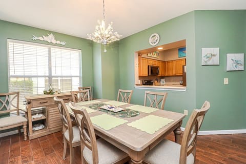 St. Augustine Beach Rentals Dining Room