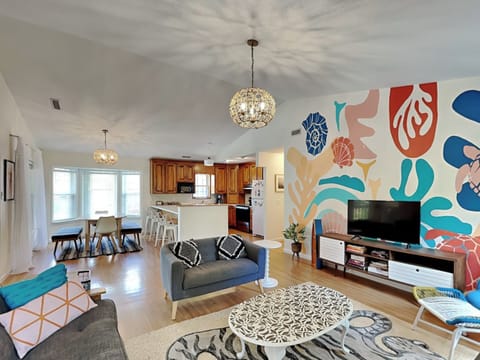 Living Room - Entertainment Area