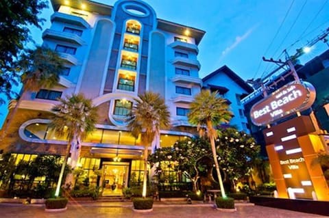Front of property - evening/night