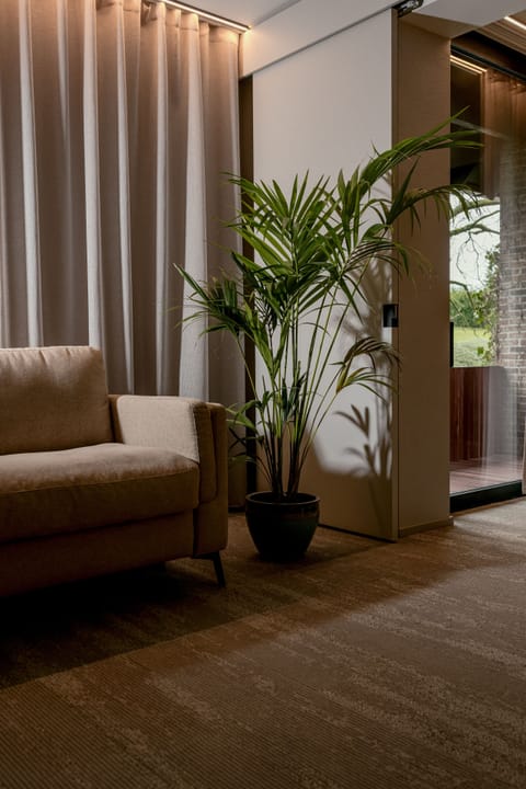 Junior Studio Suite | Hypo-allergenic bedding, in-room safe, desk, free WiFi