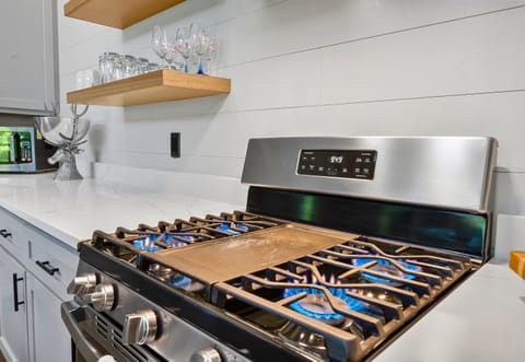 This gourmet range invites you to sizzle and sauté in style, making every meal a memorable experience