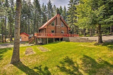 Worley Vacation Rental | 4BR | 2.5BA | 2,300 Sq Ft | Interior Stairs Required