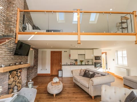 Cottage | Living area