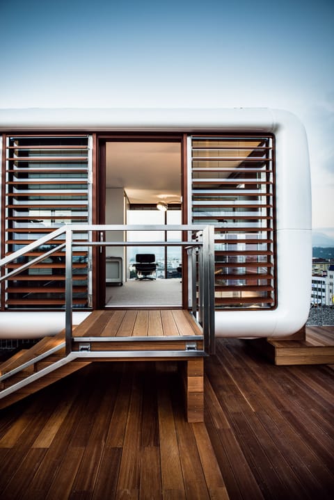 Loftcube | Hypo-allergenic bedding available, in-room safe, desk, soundproofing