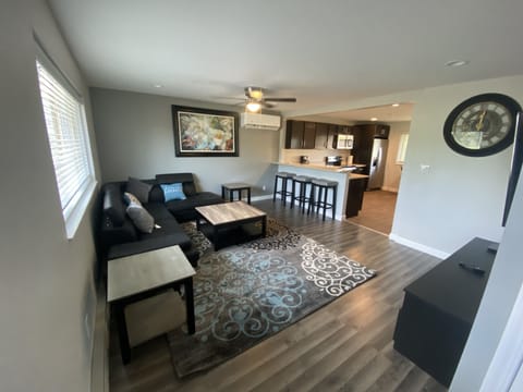 Living room/Family room