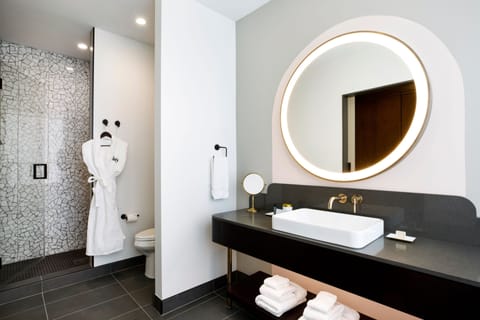 Free toiletries, hair dryer, towels