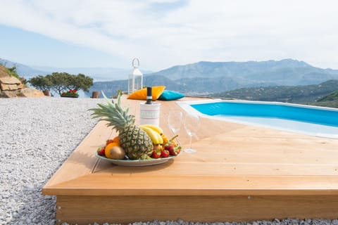 Seasonal outdoor pool, sun loungers