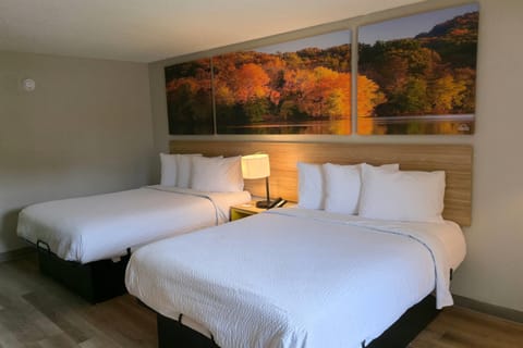 In-room safe, individually decorated, individually furnished, desk