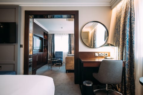 Junior Suite, 1 King Bed (Additional Living Area) | Room amenity