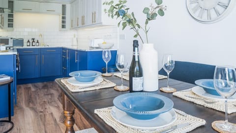 Morien - 2 Bedroom Apartment - Saundersfoot (4256)