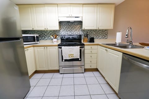 St. Augustine Beach Rentals Kitchen