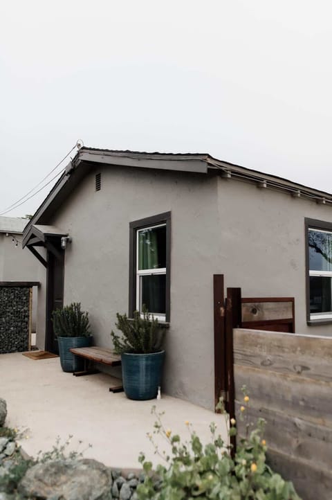 360 sqft cottage just for you