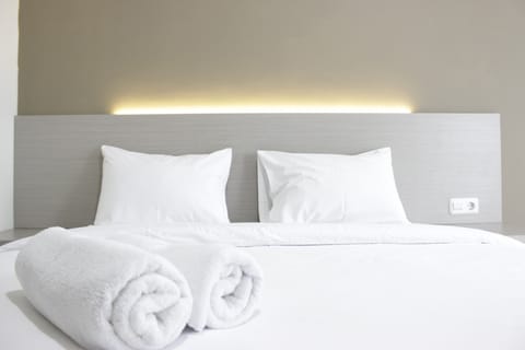 Room | Free WiFi, bed sheets