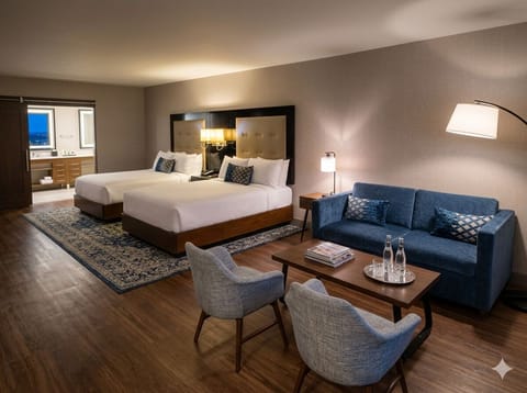 Premium bedding, down comforters, in-room safe, individually decorated