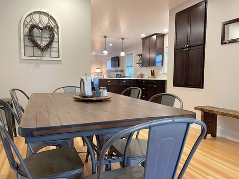 Welcome to Bales Cottage!