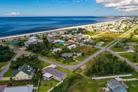 Aerial view of Mexico Beach with the red star indicating location of the property.