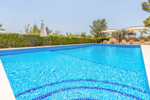 Beautiful villa with swimming pool