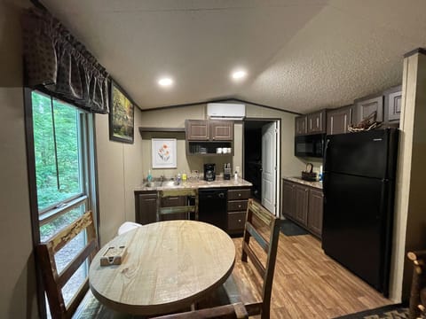 Dining Area - Dining table