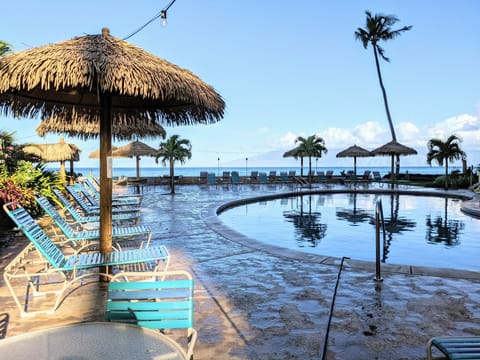 Royal Kahana Pool