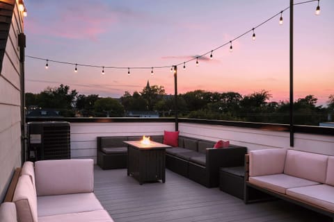 Welcome to your very own private rooftop! When the weather is right, host your ultimate rooftop BBQ night on our spacious deck, complete with a cozy fire pit and a grill.