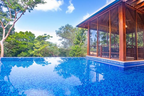 House, 3 Bedrooms | Pool