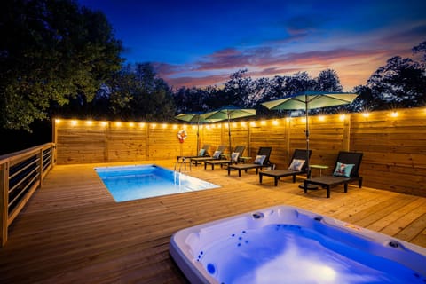 Soak under Texas stars in the pool and hot tub for unforgettable nights.